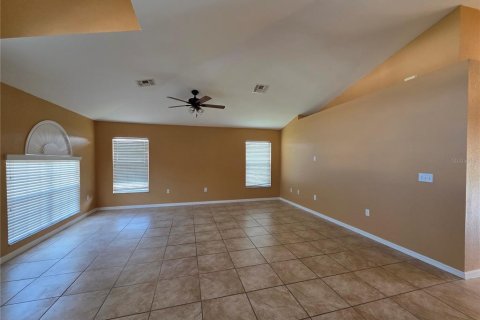 Casa en alquiler en Lakeland, Florida, 3 dormitorios, 187.11 m2 № 1912008 - foto 9