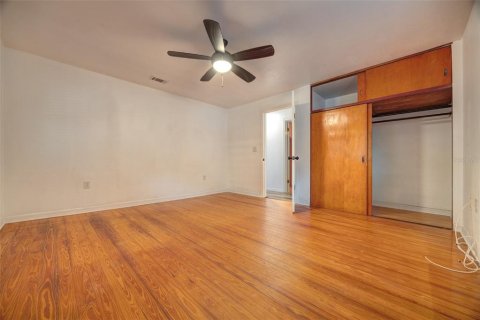 House in Orange City, Florida 2 bedrooms, 123.56 sq.m. № 2351916 - photo 24