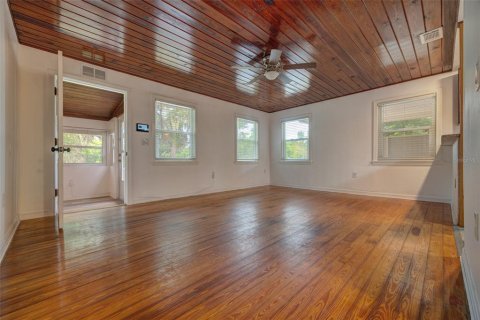House in Orange City, Florida 2 bedrooms, 123.56 sq.m. № 2351916 - photo 8