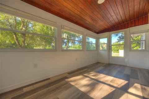 House in Orange City, Florida 2 bedrooms, 123.56 sq.m. № 2351916 - photo 6