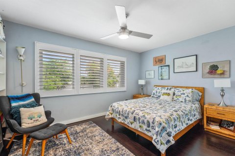House in Boca Raton, Florida 4 bedrooms, 213.58 sq.m. № 2146733 - photo 18