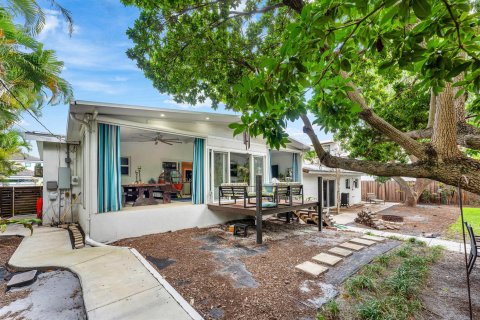 House in Boca Raton, Florida 4 bedrooms, 213.58 sq.m. № 2146733 - photo 27