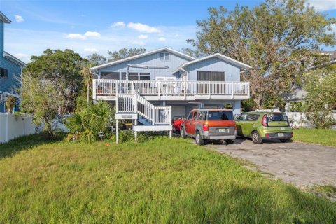 Villa ou maison à vendre à Tarpon Springs, Floride: 3 chambres, 253.62 m2 № 1745220 - photo 2