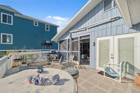 Villa ou maison à vendre à Tarpon Springs, Floride: 3 chambres, 253.62 m2 № 1745220 - photo 18