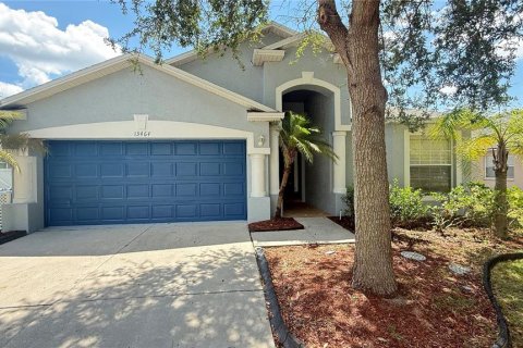 Villa ou maison à Riverview, Floride 4 chambres, 166.2 m2 № 2149933