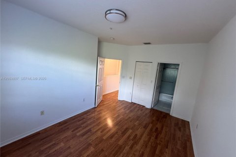 Touwnhouse à louer à Doral, Floride: 3 chambres, 127.28 m2 № 2307634 - photo 19