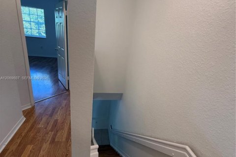 Touwnhouse à louer à Doral, Floride: 3 chambres, 127.28 m2 № 2307634 - photo 17
