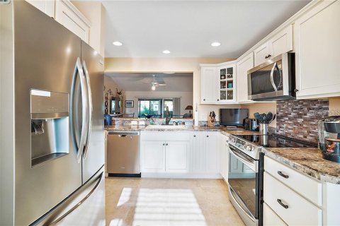 Casa en alquiler en The Villages, Florida, 3 dormitorios, 153.47 m2 № 1210789 - foto 4