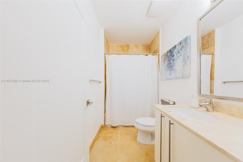 Купить кондоминиум в Майами, Флорида 2 спальни, 128.39м2, № 1825830 - фото 8