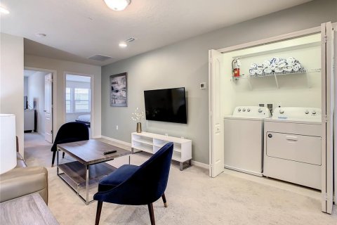 Touwnhouse à vendre à Kissimmee, Floride: 5 chambres, 210.24 m2 № 2395742 - photo 25