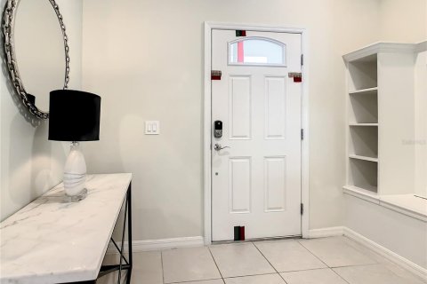 Touwnhouse à vendre à Kissimmee, Floride: 5 chambres, 210.24 m2 № 2395742 - photo 7