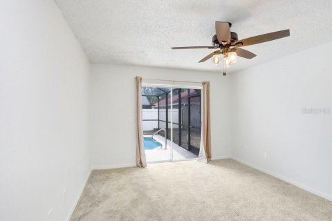 House in Valrico, Florida 3 bedrooms, 115.11 sq.m. № 1876387 - photo 16