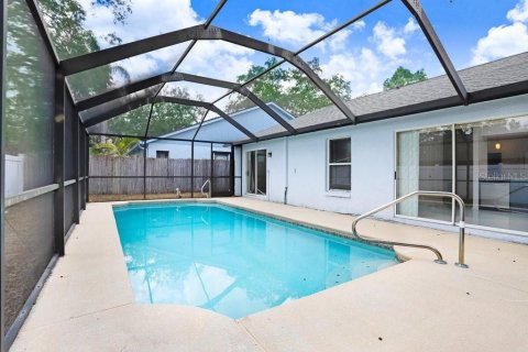 House in Valrico, Florida 3 bedrooms, 115.11 sq.m. № 1876387 - photo 21