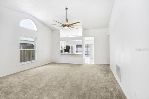 House in Valrico, Florida 3 bedrooms, 115.11 sq.m. № 1876387 - photo 5