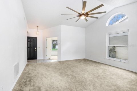 House in Valrico, Florida 3 bedrooms, 115.11 sq.m. № 1876387 - photo 7