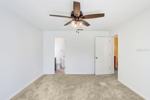 House in Valrico, Florida 3 bedrooms, 115.11 sq.m. № 1876387 - photo 17