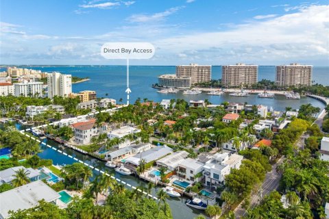 Villa ou maison à louer à Miami, Floride: 4 chambres, 340.49 m2 № 1987645 - photo 7