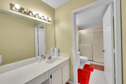 Condo in Sunrise, Florida, 2 bedrooms  № 2081657 - photo 15