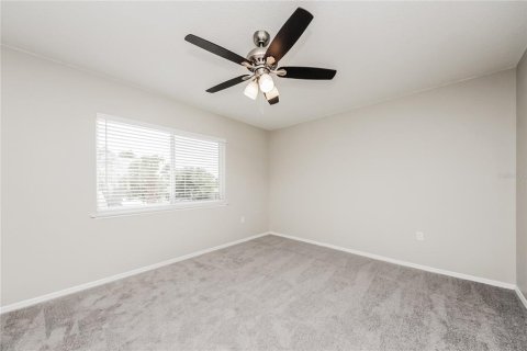 Casa en alquiler en Orlando, Florida, 4 dormitorios, 157.38 m2 № 1910156 - foto 10