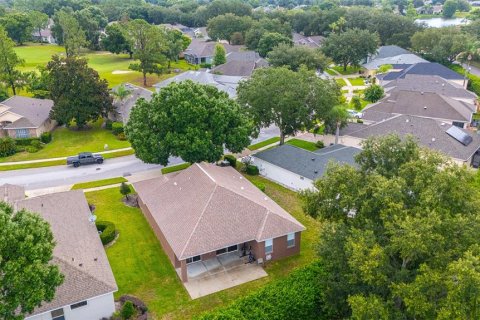 Villa ou maison à vendre à Mount Dora, Floride: 2 chambres, 148.92 m2 № 2316545 - photo 7