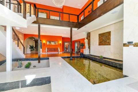 House in Miramar, Florida 8 bedrooms, 886.01 sq.m. № 2245430 - photo 6