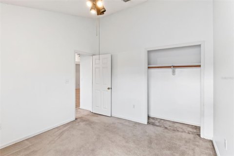 House in Davenport, Florida 3 bedrooms, 154.96 sq.m. № 2425629 - photo 27