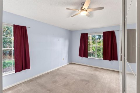 House in Davenport, Florida 3 bedrooms, 154.96 sq.m. № 2425629 - photo 18