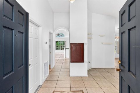 House in Davenport, Florida 3 bedrooms, 154.96 sq.m. № 2425629 - photo 4