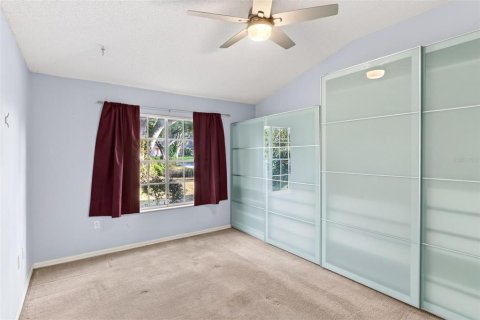 House in Davenport, Florida 3 bedrooms, 154.96 sq.m. № 2425629 - photo 19