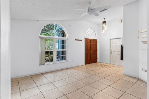 House in Davenport, Florida 3 bedrooms, 154.96 sq.m. № 2425629 - photo 6