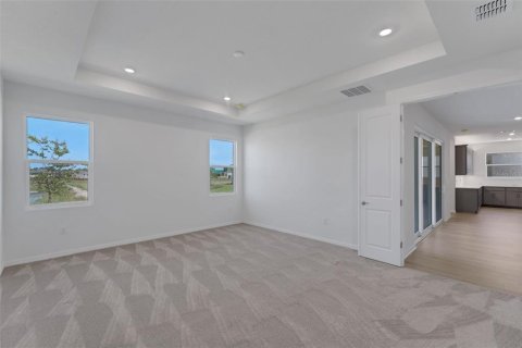House in Punta Gorda, Florida 4 bedrooms, 249.63 sq.m. № 2238512 - photo 6