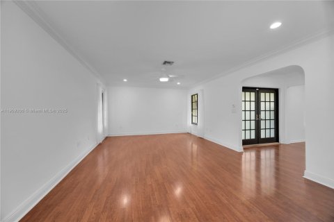 Casa en venta en Palmetto Bay, Florida, 4 dormitorios, 197.88 m2 № 1964787 - foto 9