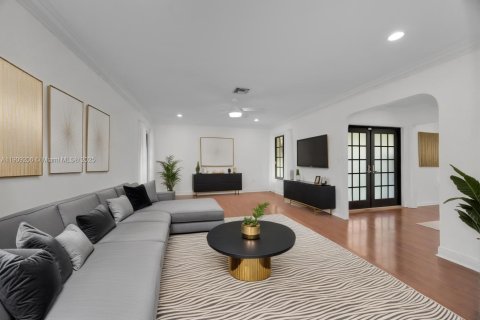 Casa en venta en Palmetto Bay, Florida, 4 dormitorios, 197.88 m2 № 1964787 - foto 15