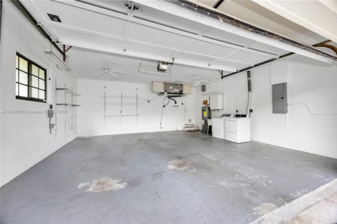 Casa en venta en Palmetto Bay, Florida, 4 dormitorios, 197.88 m2 № 1964787 - foto 30