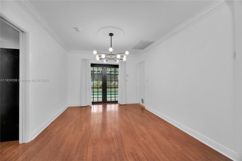 Casa en venta en Palmetto Bay, Florida, 4 dormitorios, 197.88 m2 № 1964787 - foto 12