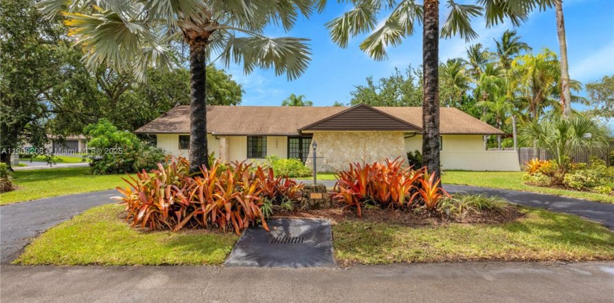 Casa en Palmetto Bay, Florida 4 dormitorios, 197.88 m2 № 1964787