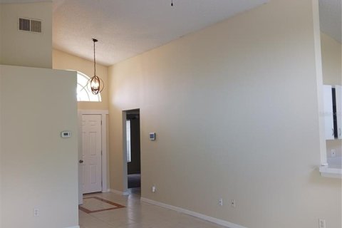 Casa en alquiler en Orlando, Florida, 3 dormitorios, 117.24 m2 № 1894213 - foto 3