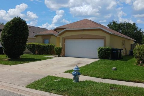 Casa en alquiler en Orlando, Florida, 3 dormitorios, 117.24 m2 № 1894213 - foto 1