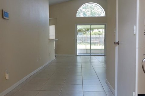 Casa en alquiler en Orlando, Florida, 3 dormitorios, 117.24 m2 № 1894213 - foto 2