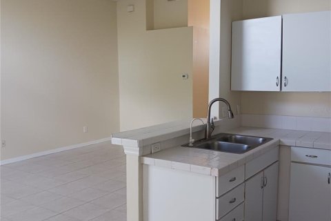 Casa en alquiler en Orlando, Florida, 3 dormitorios, 117.24 m2 № 1894213 - foto 4