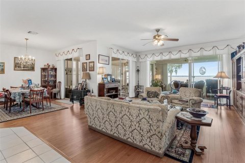 Villa ou maison à vendre à Tavares, Floride: 4 chambres, 308.71 m2 № 2101277 - photo 9