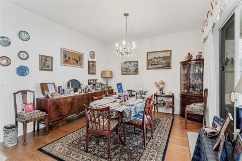 Villa ou maison à vendre à Tavares, Floride: 4 chambres, 308.71 m2 № 2101277 - photo 17