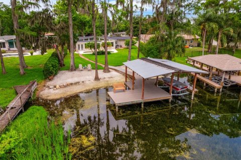 House in Winter Park, Florida 4 bedrooms, 207.82 sq.m. № 1769911 - photo 2