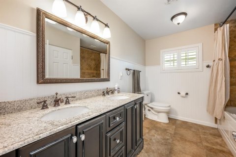 House in Winter Park, Florida 4 bedrooms, 207.82 sq.m. № 1769911 - photo 22
