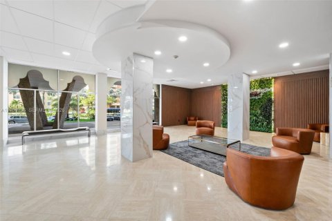 Condominio en alquiler en Sunny Isles Beach, Florida, 1 dormitorio, 87.61 m2 № 2051945 - foto 20