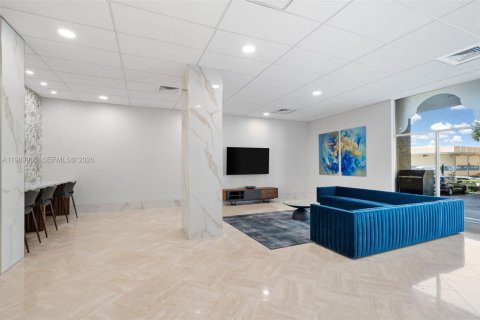 Condominio en alquiler en Sunny Isles Beach, Florida, 1 dormitorio, 87.61 m2 № 2051945 - foto 21