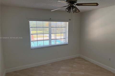 Купить виллу или дом в Майами, Флорида 4 спальни, 193.14м2, № 2005657 - фото 12