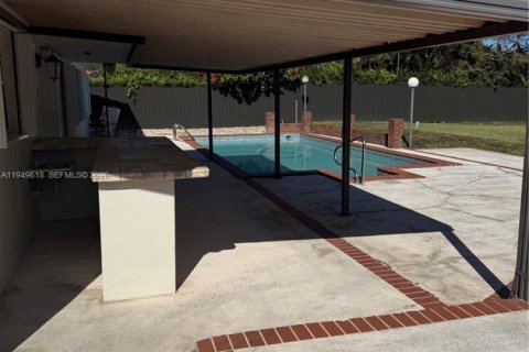 Купить виллу или дом в Майами, Флорида 4 спальни, 193.14м2, № 2005657 - фото 2