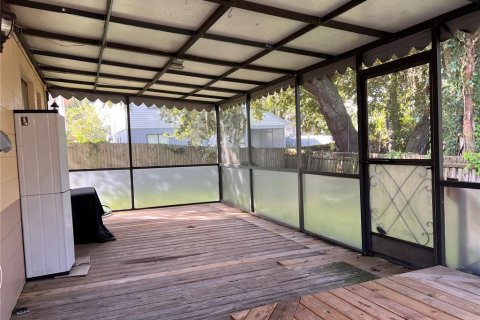 House in Apopka, Florida 3 bedrooms, 112.13 sq.m. № 2349712 - photo 7