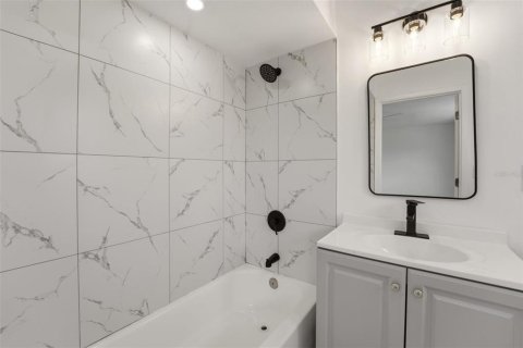 Casa en venta en Port Charlotte, Florida, 2 dormitorios, 93.83 m2 № 2104536 - foto 9